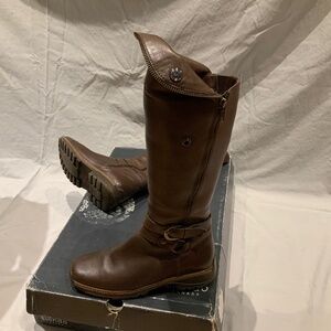 Blondo Canada long winter boots, leather upper, size 7